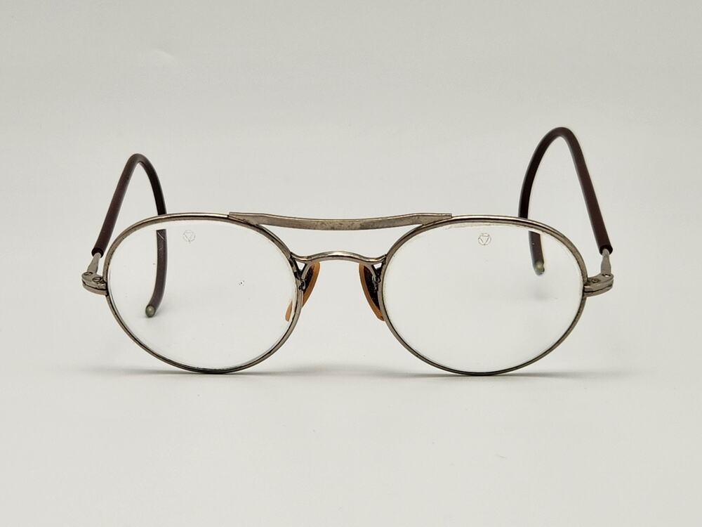 Vintage Bausch + Lomb B&L Round Eyeglasses Frames - 20